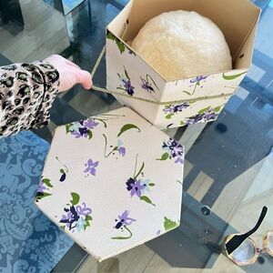 Elizabeth for Bonwit Teller Vintage Ivory Fur Hat